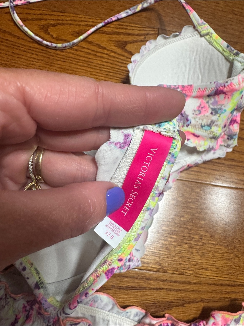 Victoria's Secret 32B/ Small Multicolor Neon Print Bikini Set - Picture 7 of 8